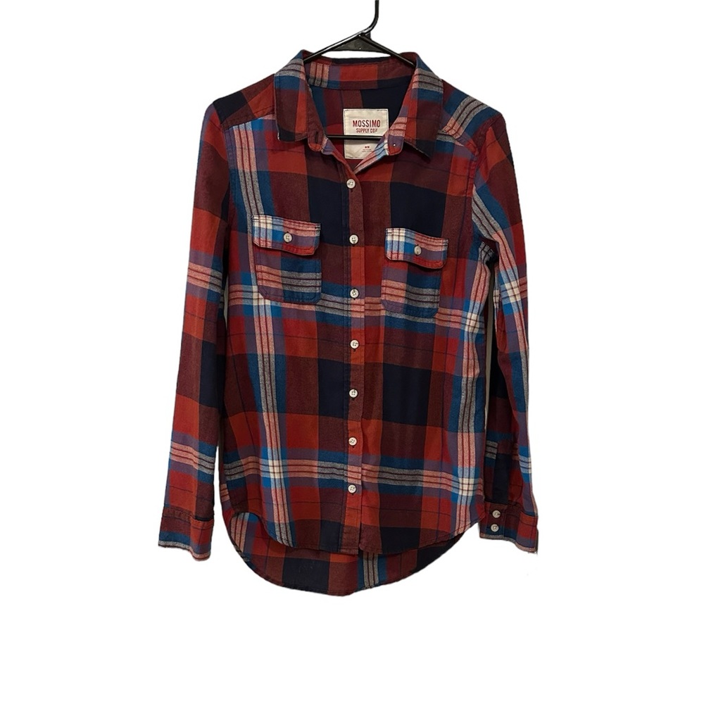 Fall plaid button down! Red! Women’s Medium! Light weight